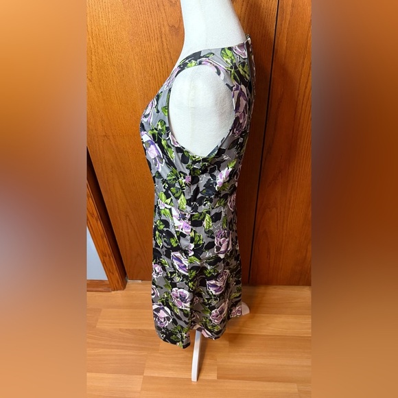 NWT Apt 9 Gray Floral Size 6 Fit And Flare Sleeveless Dress Belt Not Included - Picture 3 of 16